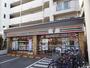コンビニ　セブンイレブン墨田押上２丁目店（コンビニ）まで322m