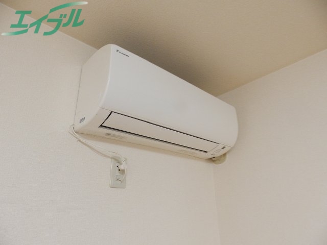 その他設備　同物件別部屋、左右反転タイプの参考写真です。