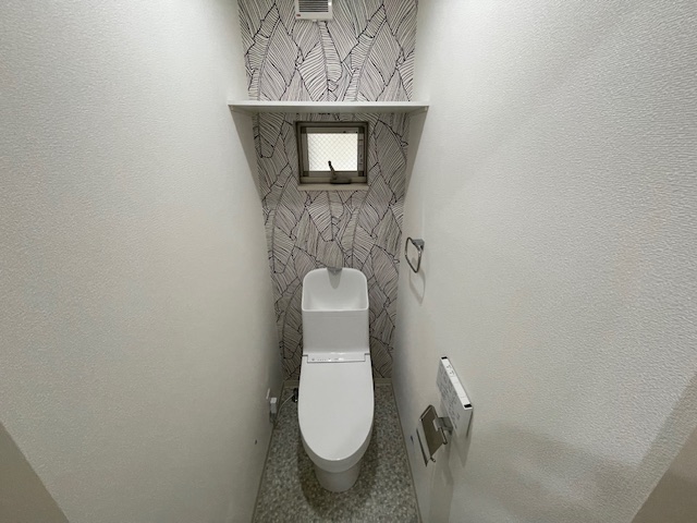 トイレ　※同施工会社のイメージ写真※