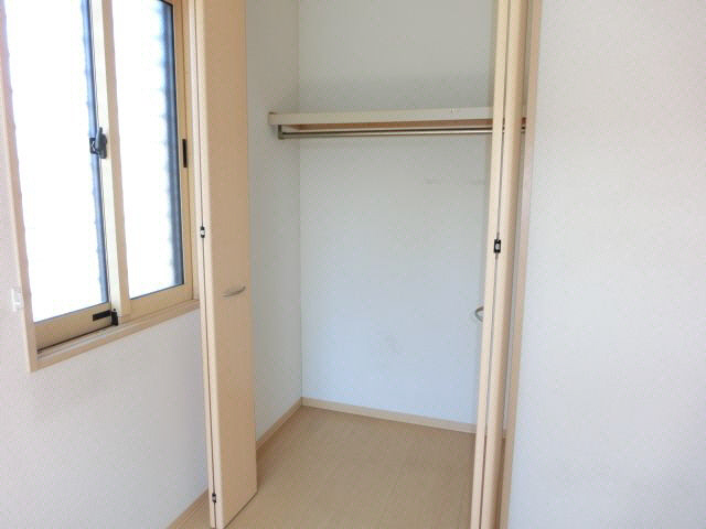 収納　クローゼット