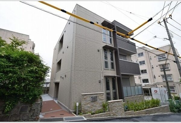 ＪＲ東海道本線 甲南山手駅 徒歩4分 築11年