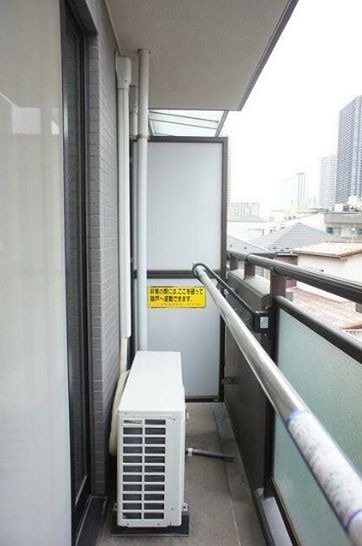 バルコニー　※同仕様写真含む