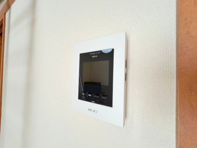 セキュリティ　TVモニターホンで来客が誰か確認してから開けて下さいね