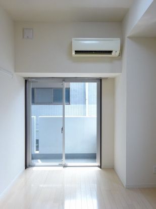居室・リビング　※別部屋の参考画像です