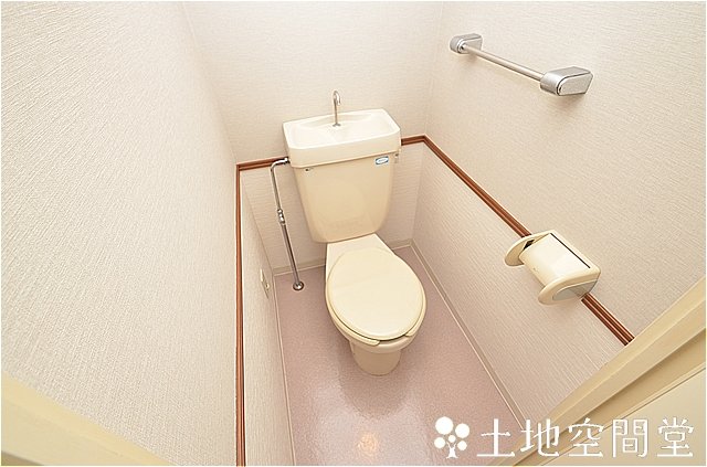 ＪＲ鹿児島本線 黒崎駅 徒歩8分 6階建 築36年のトイレ写真