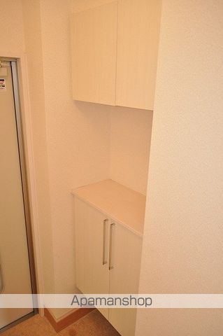 ＪＲ篠ノ井線 村井駅 徒歩18分 2階建 築18年の玄関写真
