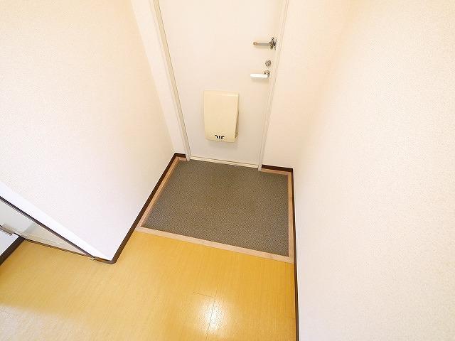 玄関　明るい玄関です
