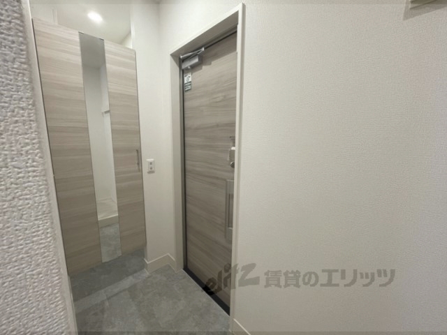 RETOLIA川原城町の玄関写真