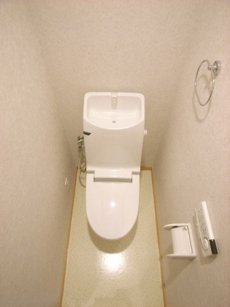ファーストステージ荻野のトイレ写真