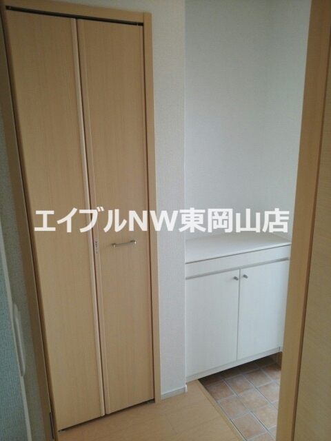 REVEの玄関写真