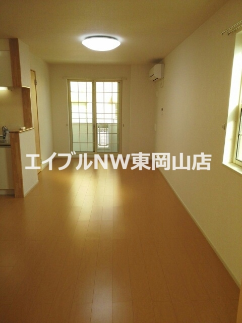 REVEの居間写真