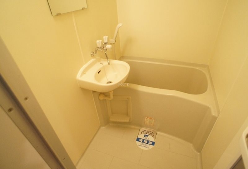スカイコート銀座東の風呂写真