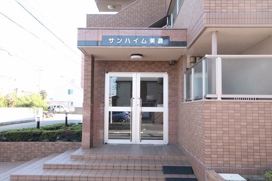 サンハイム美濃の外観写真