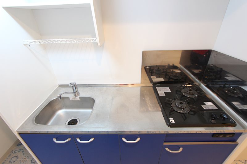 キッチン　※同タイプ別部屋写真です。