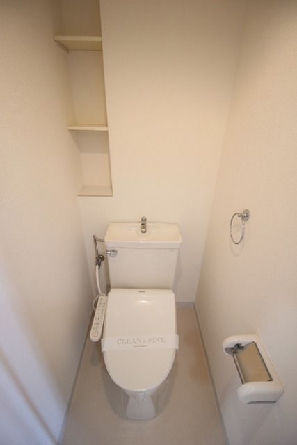 トイレ　ウォシュレット完備