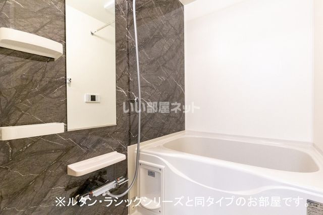 ラフィーネEIIの風呂写真