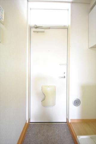 パティオ三宿の玄関写真