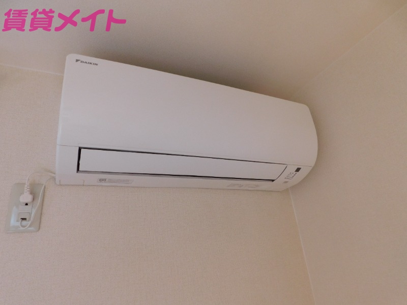 その他設備　同型反転部屋写真です。