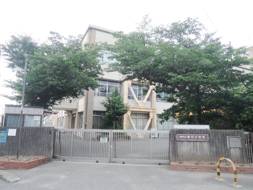 小学校　阪南市立朝日小学校（小学校）まで436m