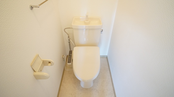 ファミール高岡台のトイレ写真