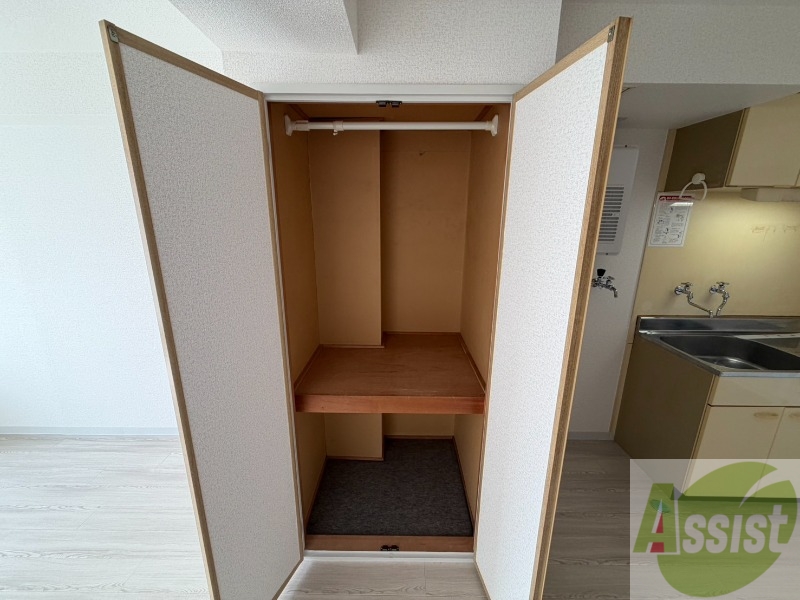収納　クローゼットがありました。お洋服や荷物はここへ