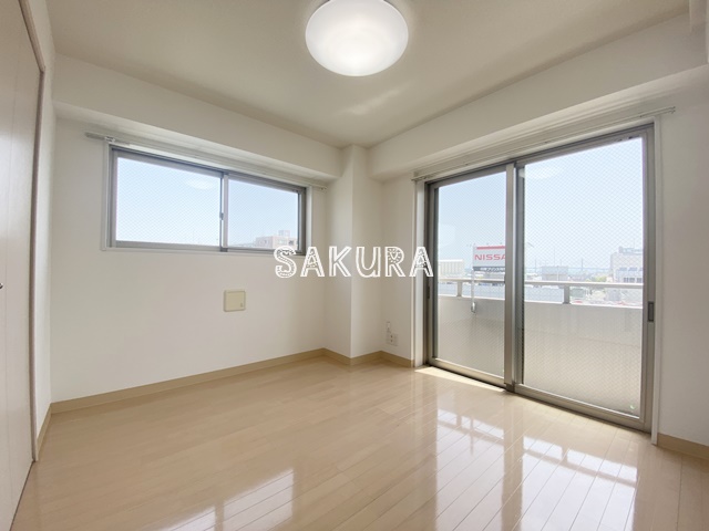 居室・リビング　開放感のあるゆったりとしたお部屋です♪