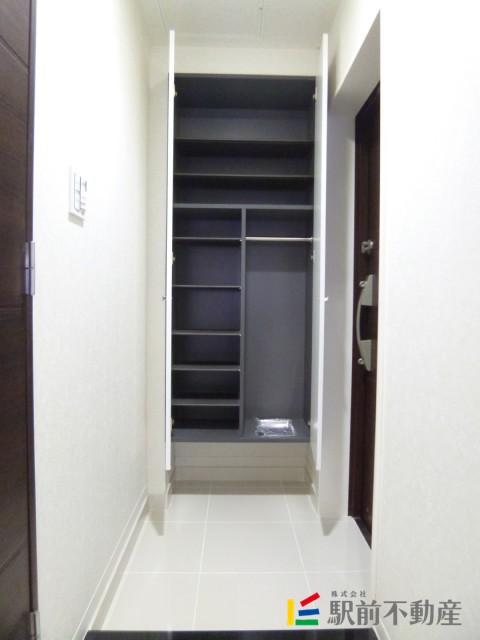 玄関　たっぷり入る靴箱＾＾