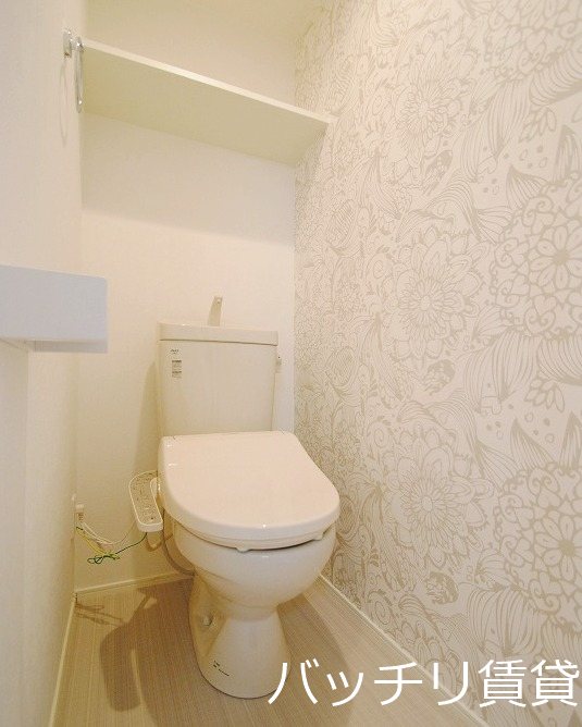 ハーモニーテラス荒中町IIのトイレ写真