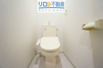 アンプルールフェールエタンセルマン昆陽のトイレ写真