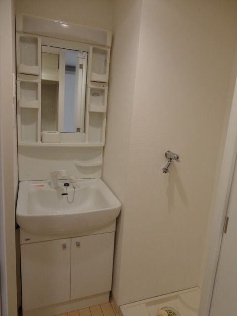 洗面設備　嬉しい独立洗面台