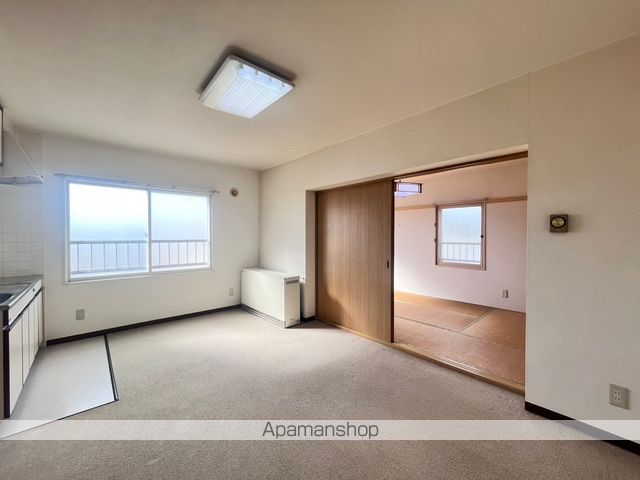 ドリームハイツの居間写真