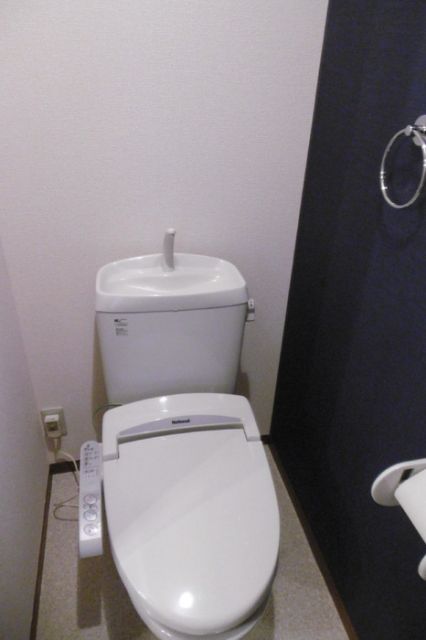 ＪＲ東北本線 利府駅 徒歩26分 2階建 築21年のトイレ写真