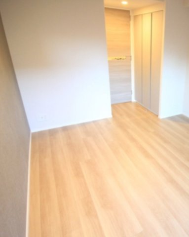居室・リビング　写真は同タイプ住居です。