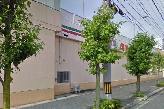 その他　万惣　井口台店まで82m