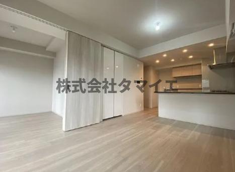 居室・リビング　※別部屋参考写真