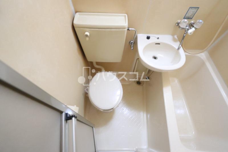 近江マンションのトイレ写真