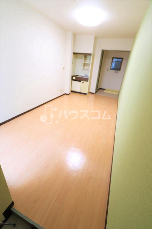 近江マンションの内装写真