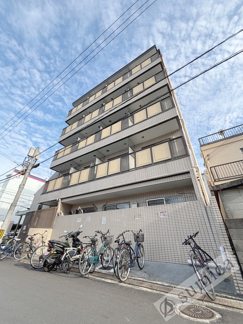 建物外観　スタイリッシュな建物です＾＾