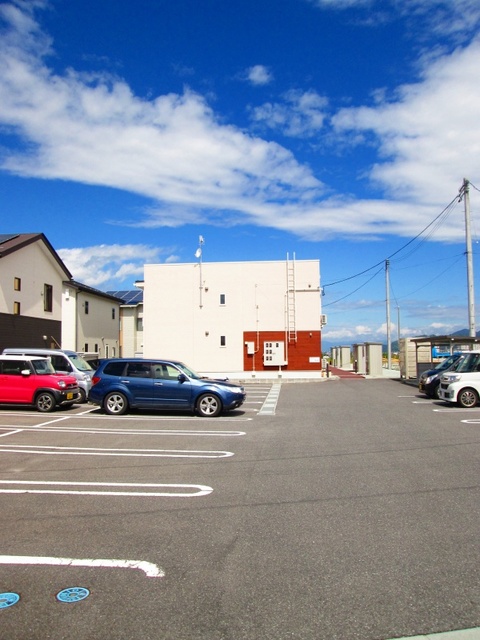 駐車場　駐車場