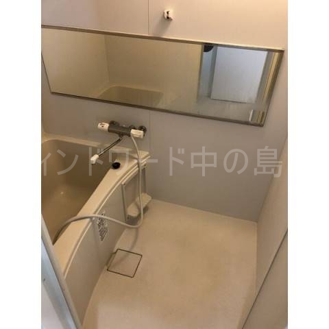 ラフィナート月寒の風呂写真