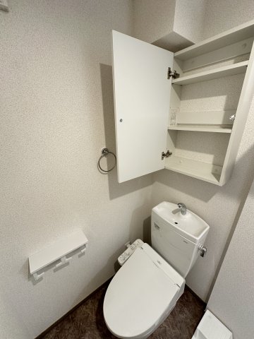 トイレ　トイレもきれいです