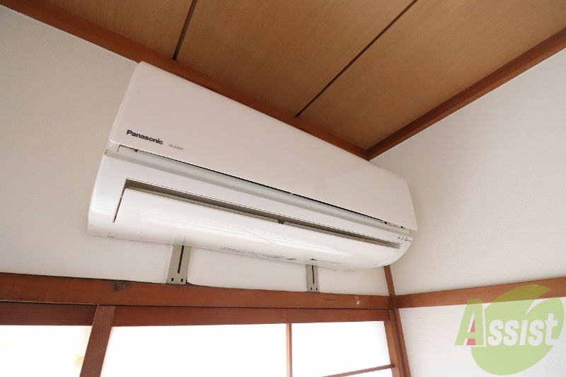 その他設備　よく冷え、よく温まるエアコンついてます