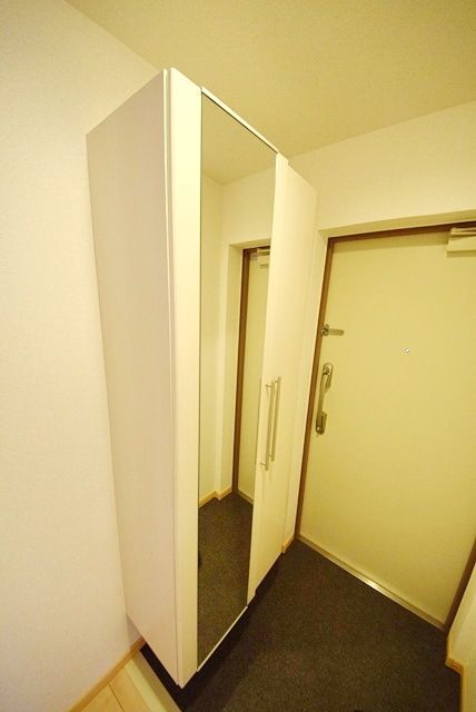 玄関　★駅近オートロック付マンション★