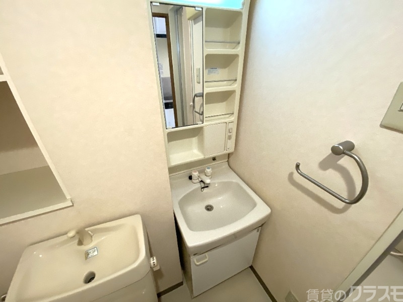 洗面設備　この家賃で洗面台付きって嬉しいですね！