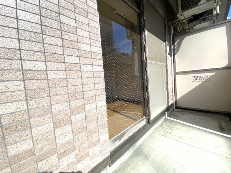 バルコニー　バルコニーはこちらです。