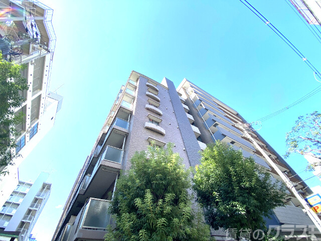 建物外観　外観タイル貼り！南向きで日当り良好！