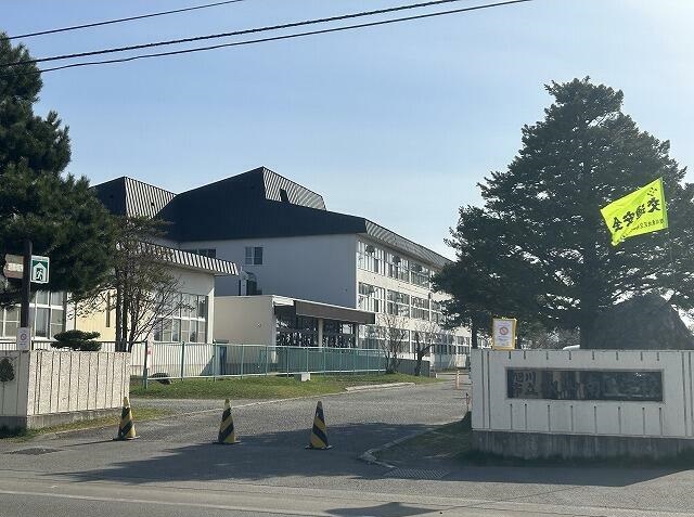 【クリヤランス・セコーズの小学校】