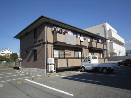 カイザークローネI　三島市賃貸アパートの建物外観