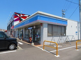 【今治市南高下町のアパートのコンビニ】