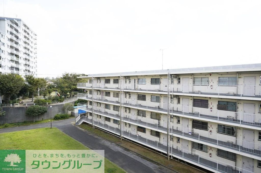 【千葉市稲毛区小中台町のマンションの眺望】